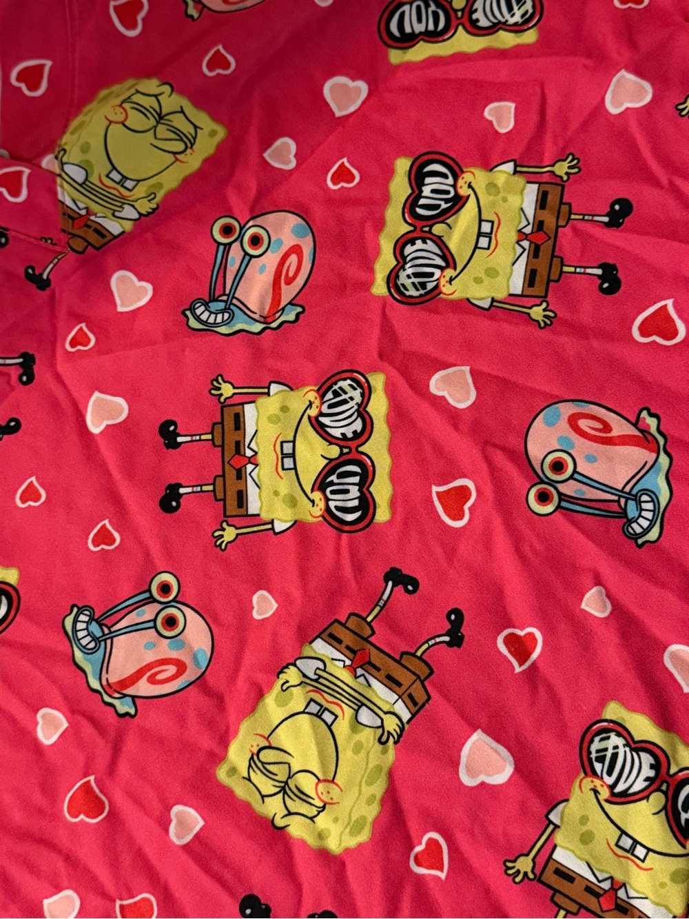 SpongeBob SquarePants Valentine's Day Scrub Top Pink Hearts Gary Cartoon Print L - Picture 2 of 8